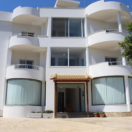Seli'S Villa Ksamil Luaran gambar