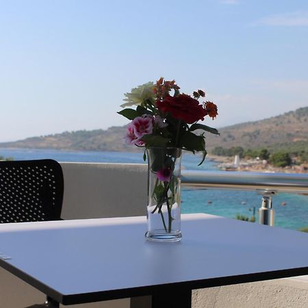Seli'S Villa Ksamil Luaran gambar