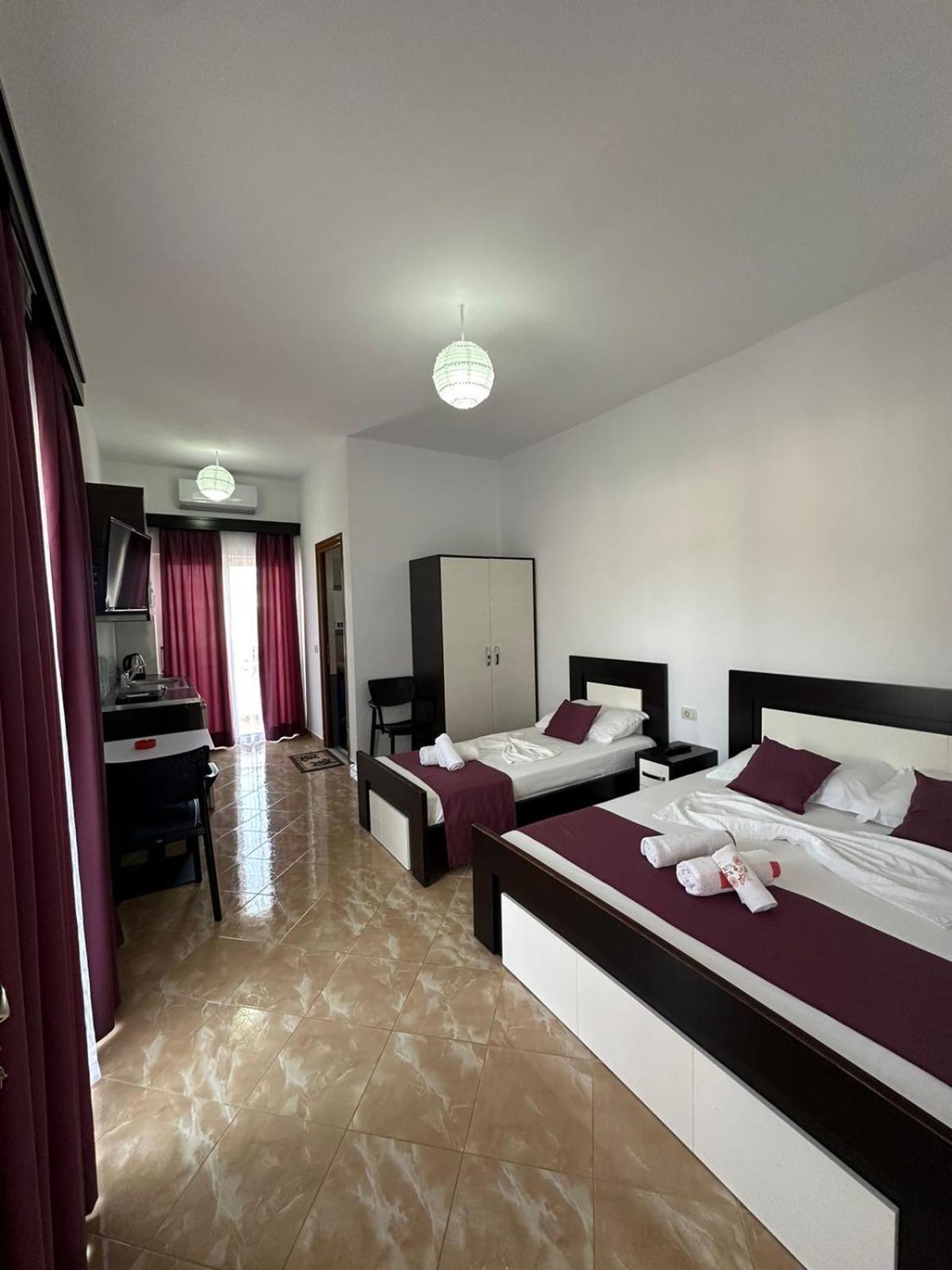 Seli'S Villa Ksamil Luaran gambar