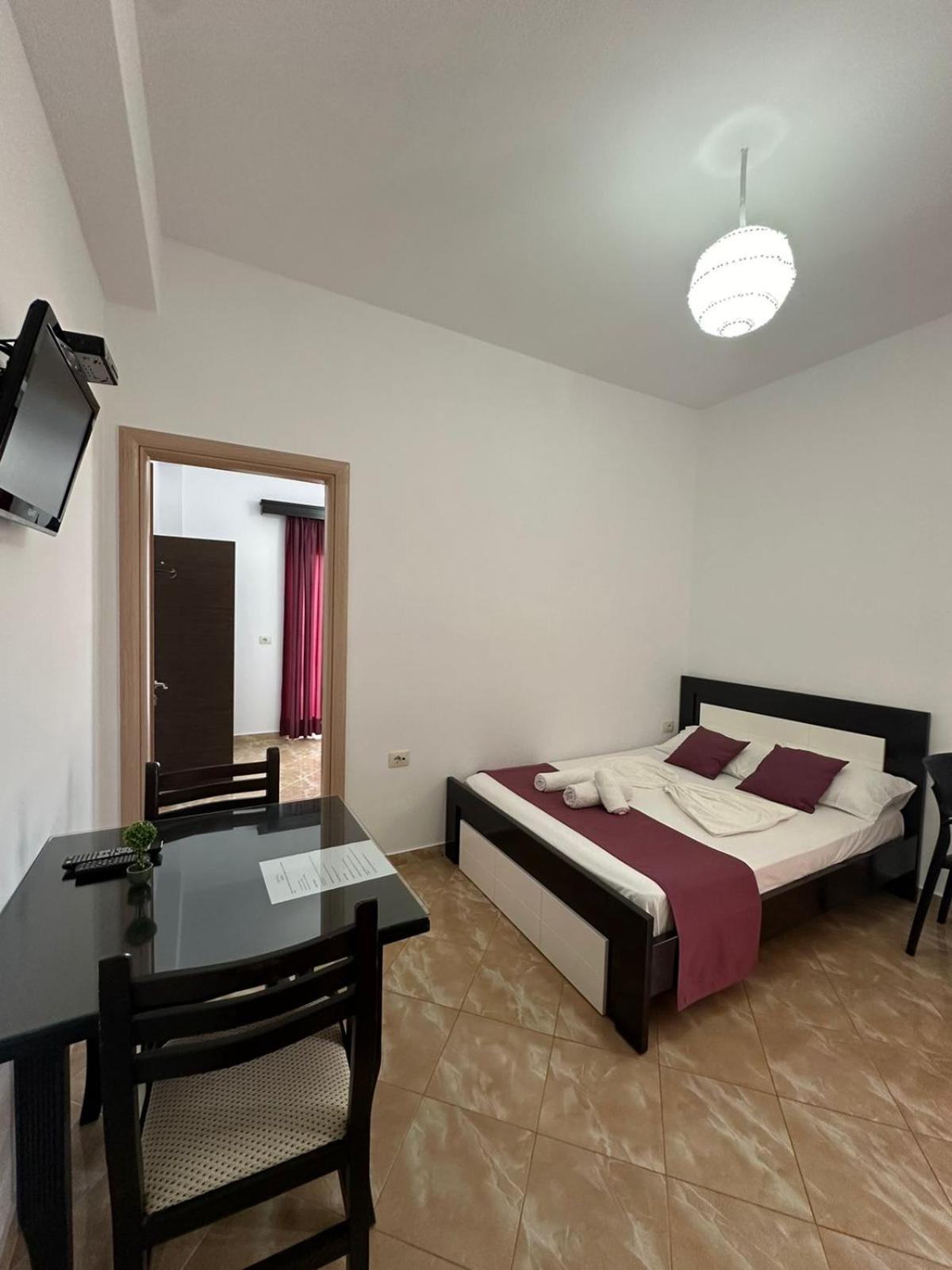 Seli'S Villa Ksamil Luaran gambar